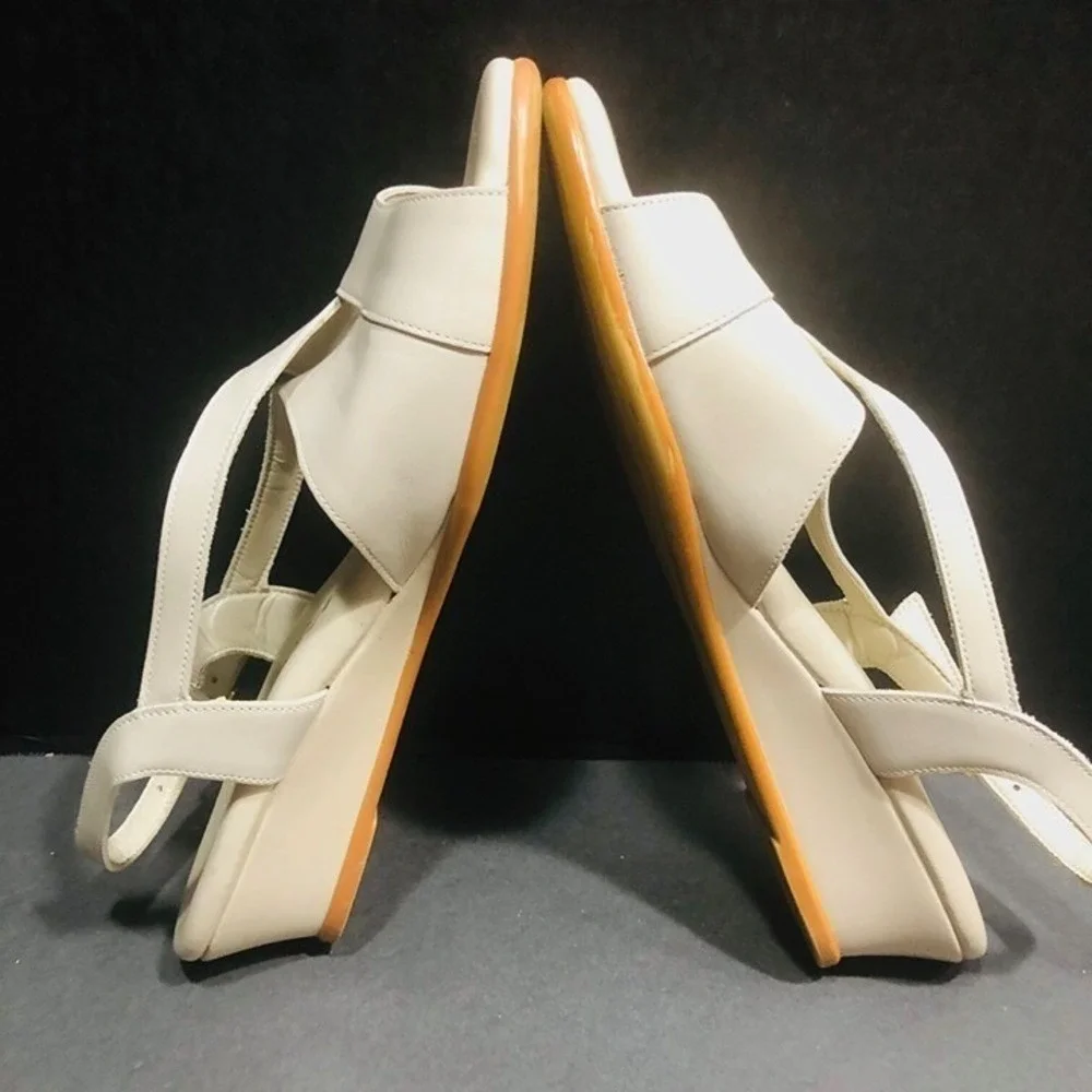 SAS‎ Beige Sandals Strappy Low Wedge Open Toe Minimalist Vaca Summer Women 9.5N